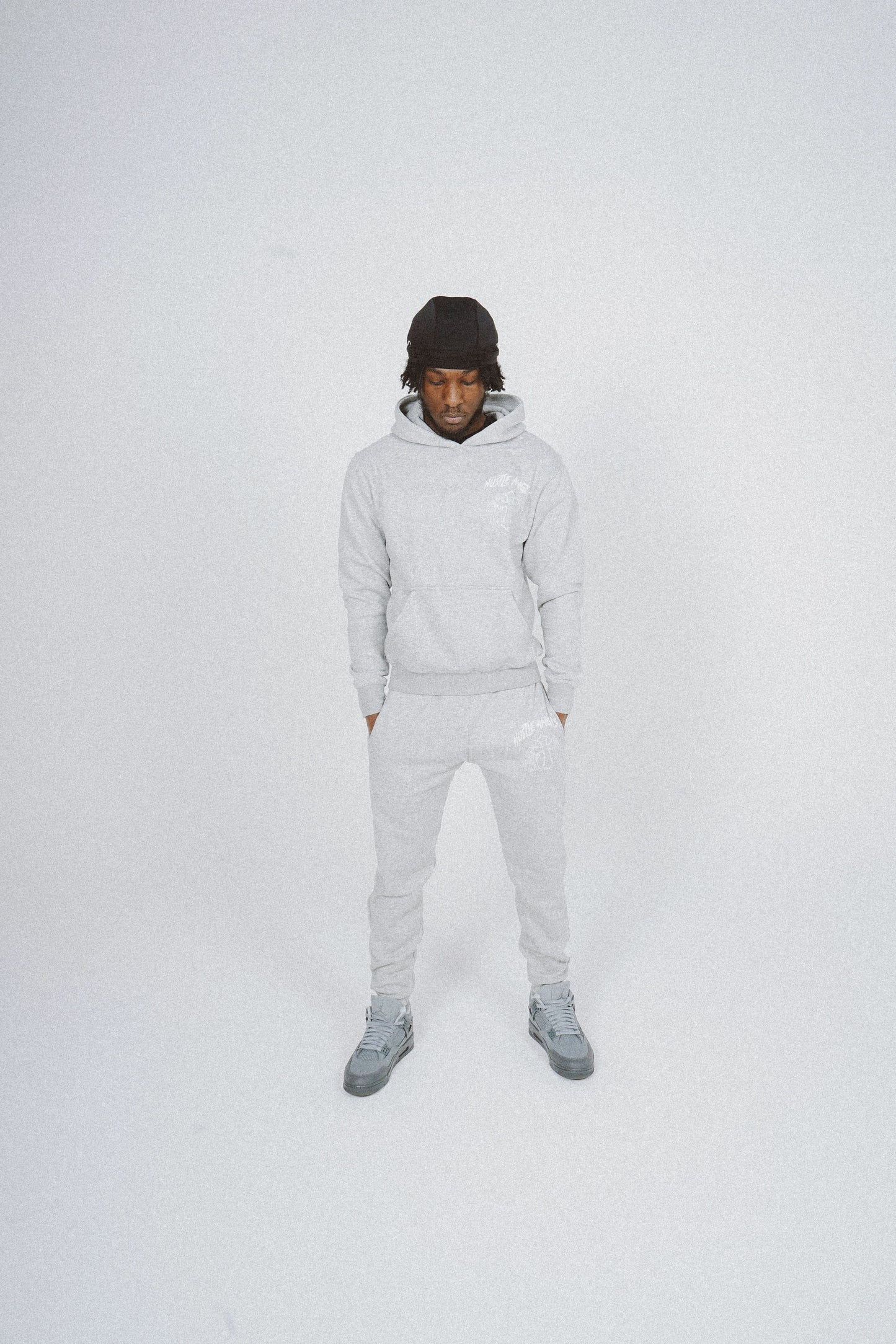 001 GREY HUSTLEANGELS JOGGER BOTTOM