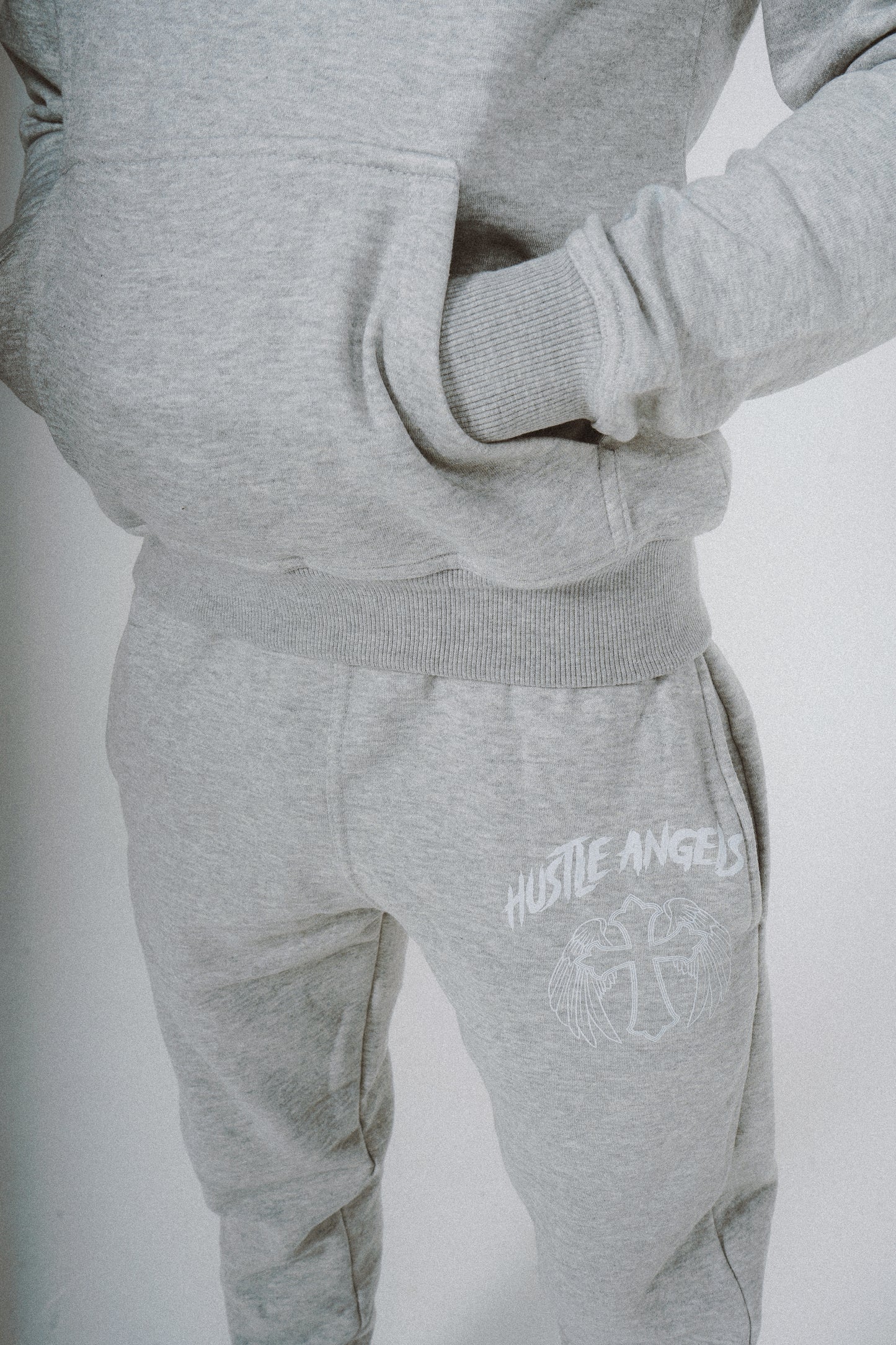 001 GREY HUSTLEANGELS JOGGER BOTTOM