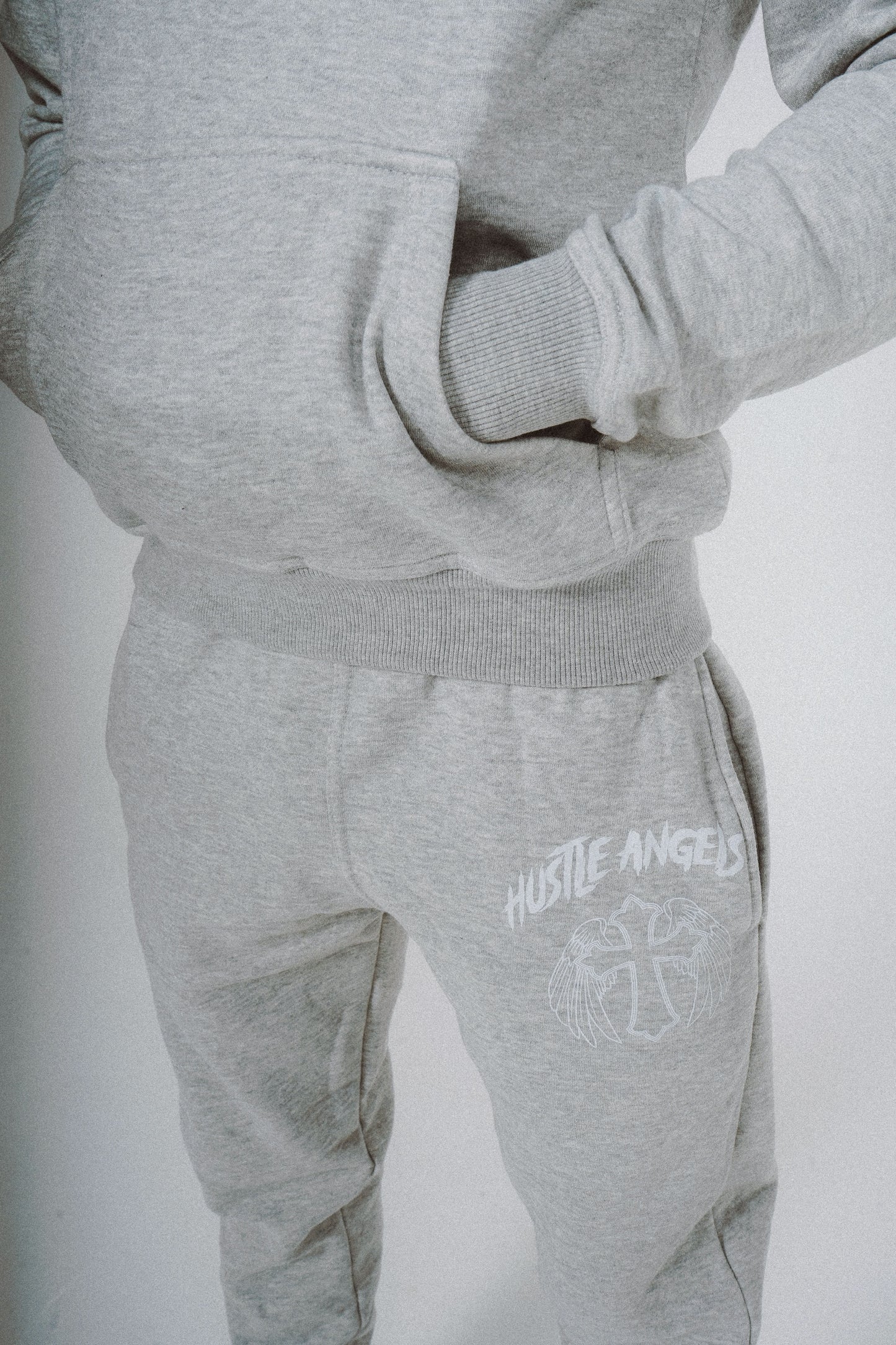 001 GREY HUSTLEANGELS JOGGER BOTTOM